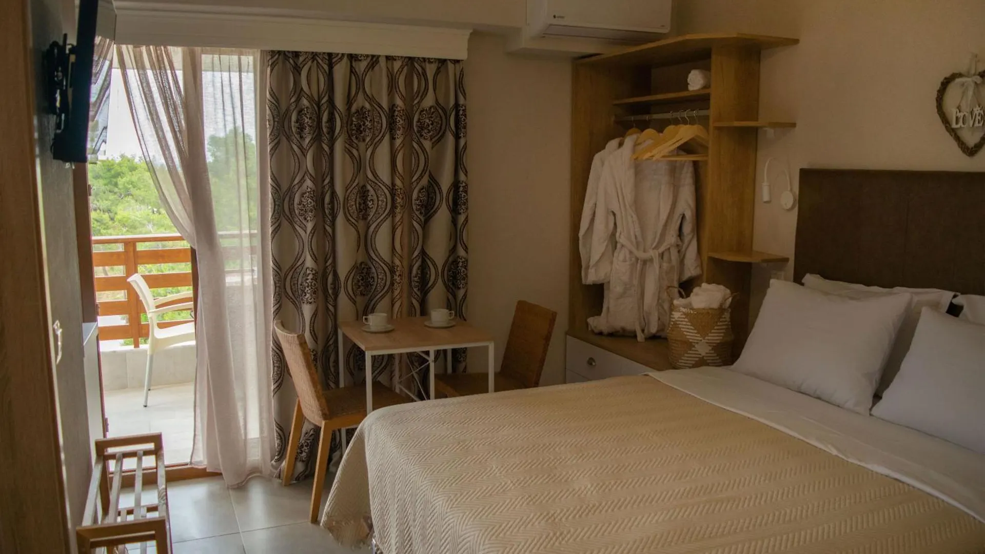 Porto Athos Apartments 1345 依诺罗达 希腊