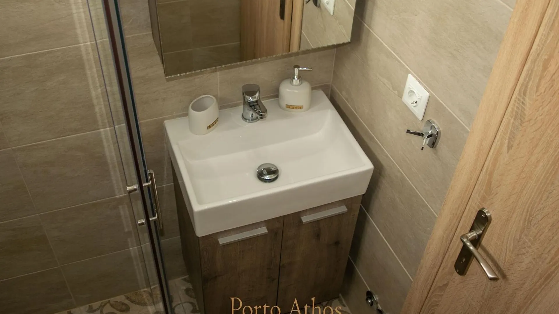 Porto Athos Apartments 1345 依诺罗达